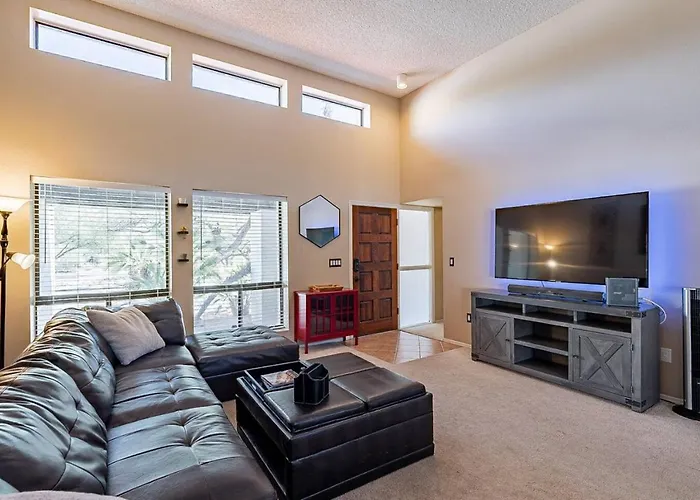 East Tucson, Pool And Hot Tub, Sleep 7, 3br 2ba Tucson